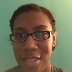 Meet your Posher, Shay